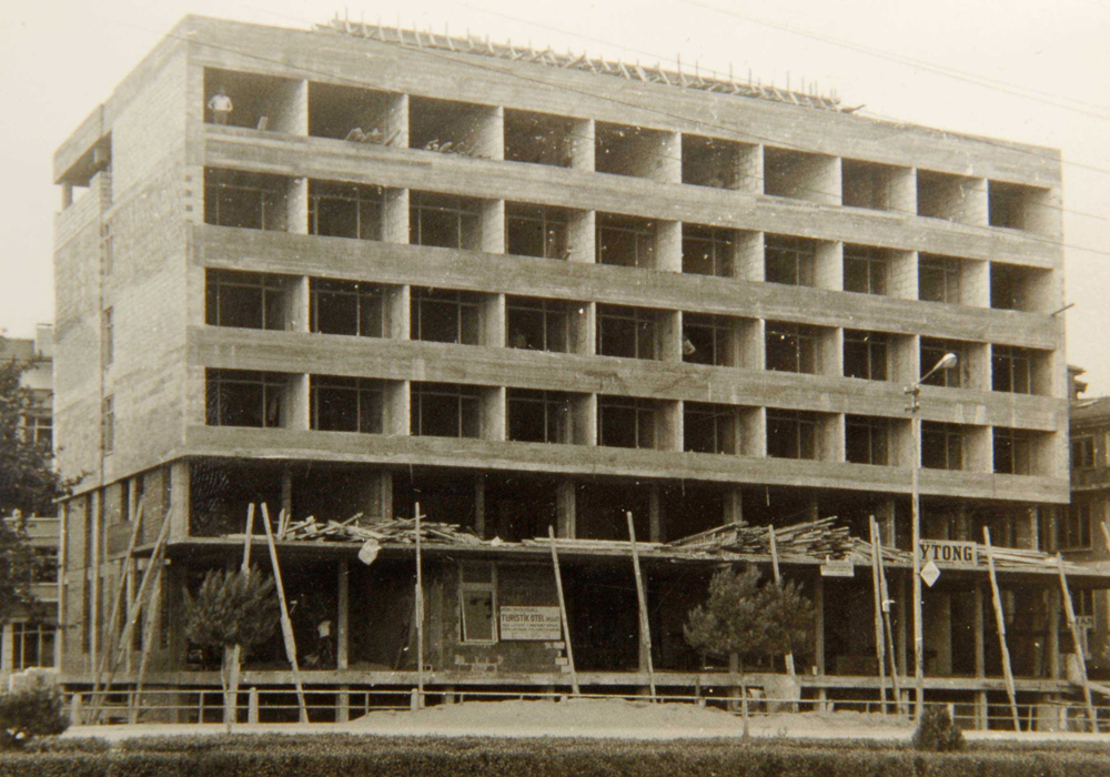 Otel Asya İnşaa Ediliyor